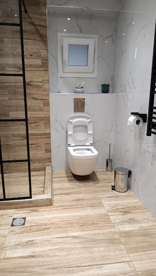 Comfort Corner 75M2 100Mbs Soluň Exteriér fotografie