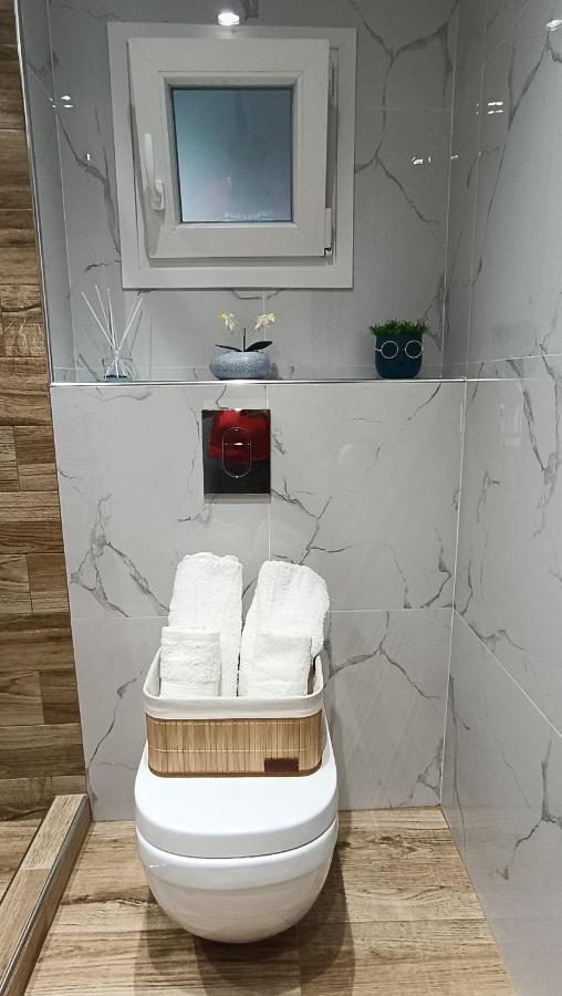 Comfort Corner 75M2 100Mbs Soluň Exteriér fotografie