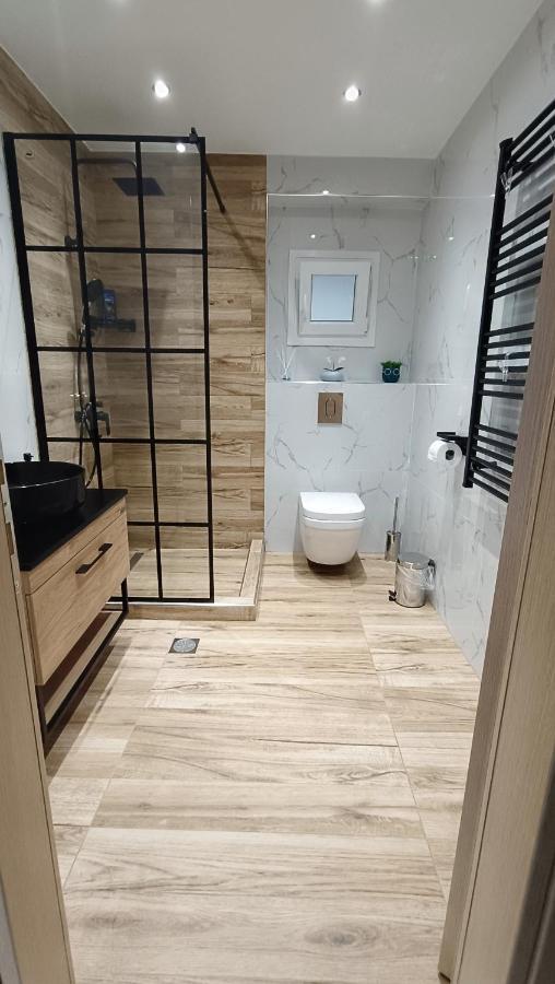 Comfort Corner 75M2 100Mbs Soluň Exteriér fotografie